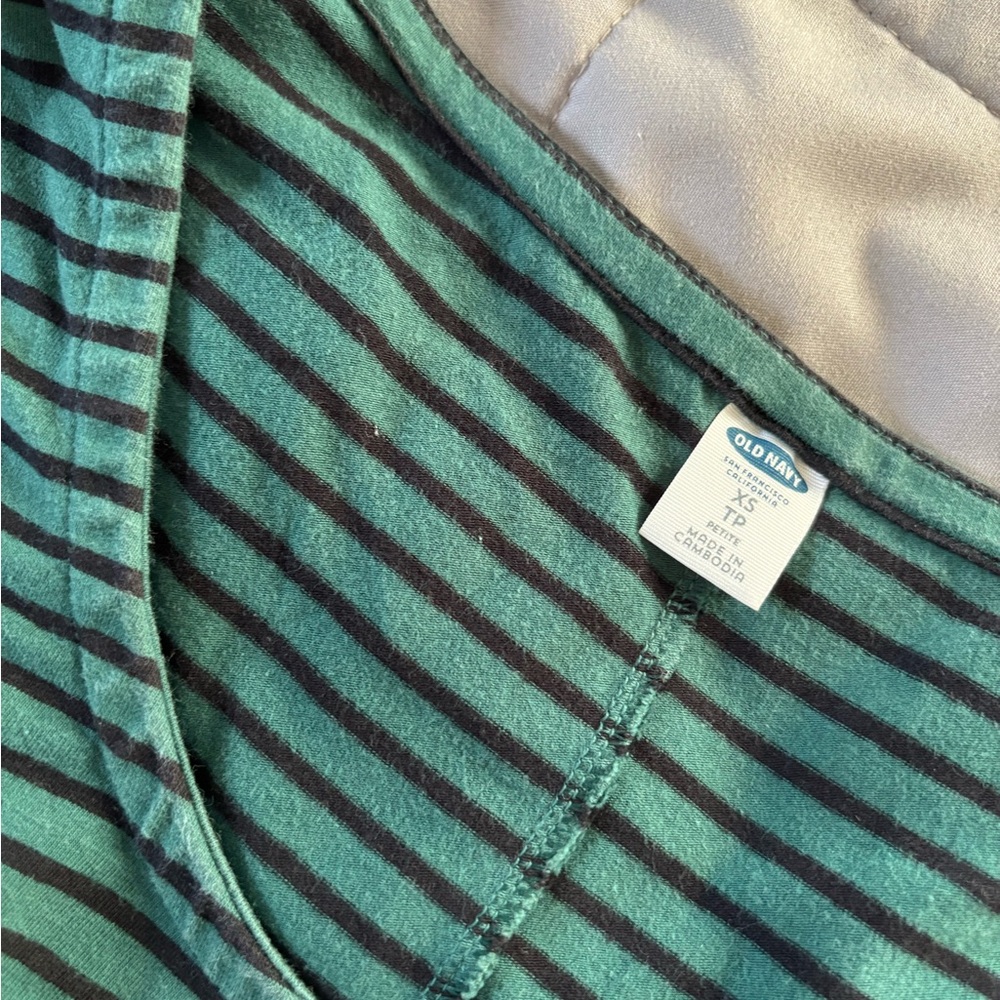 🟡 CLEARANCE DONATING SOON Old Navy Green and Black Striped dress - Picture 2 of 2